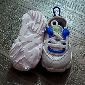 NIKE Baby & Toddler Live Sneaker